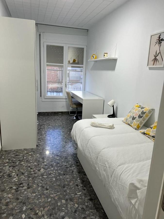 Casa Compartida Villanueva de Gállego Exteriör bild