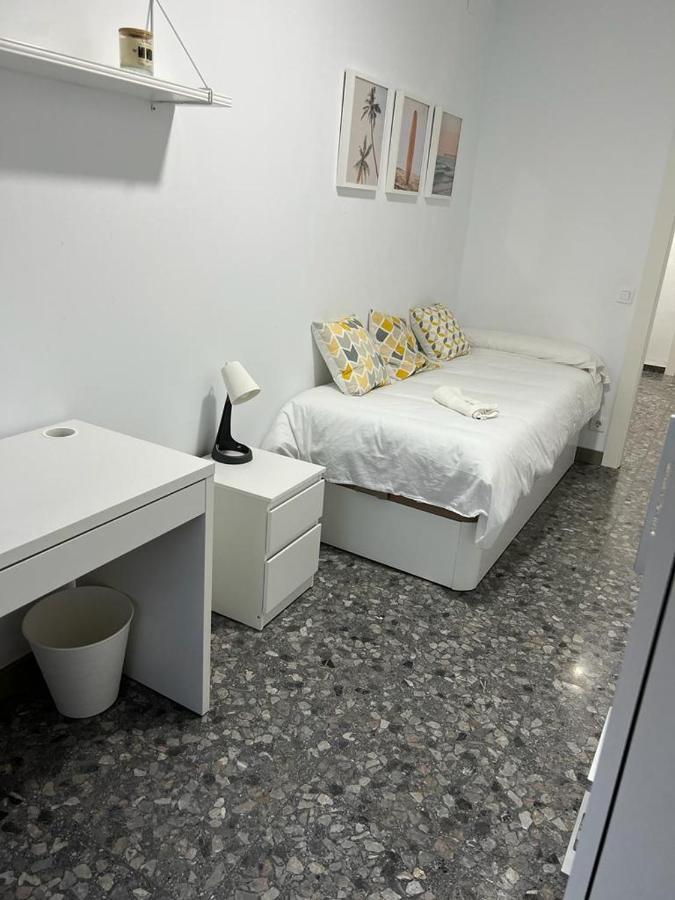 Casa Compartida Villanueva de Gállego Exteriör bild